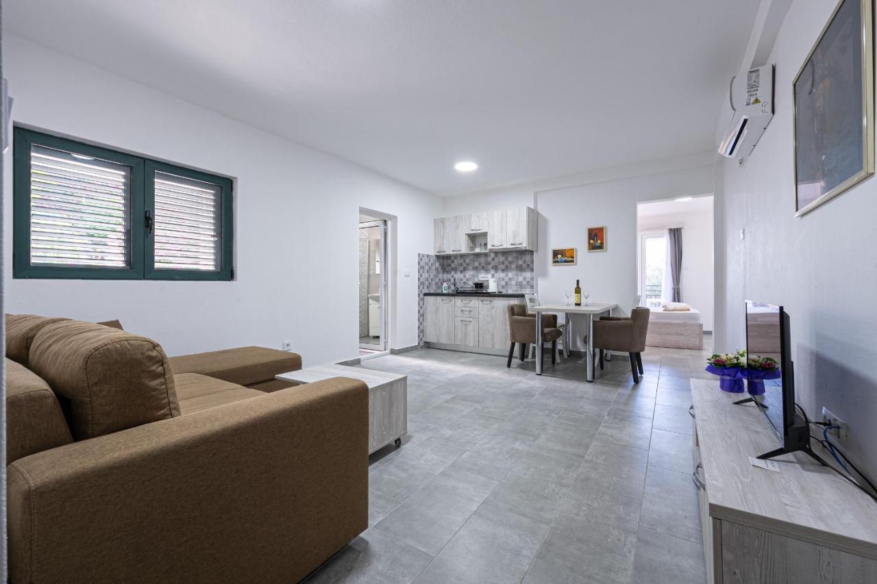 2 Petrovac